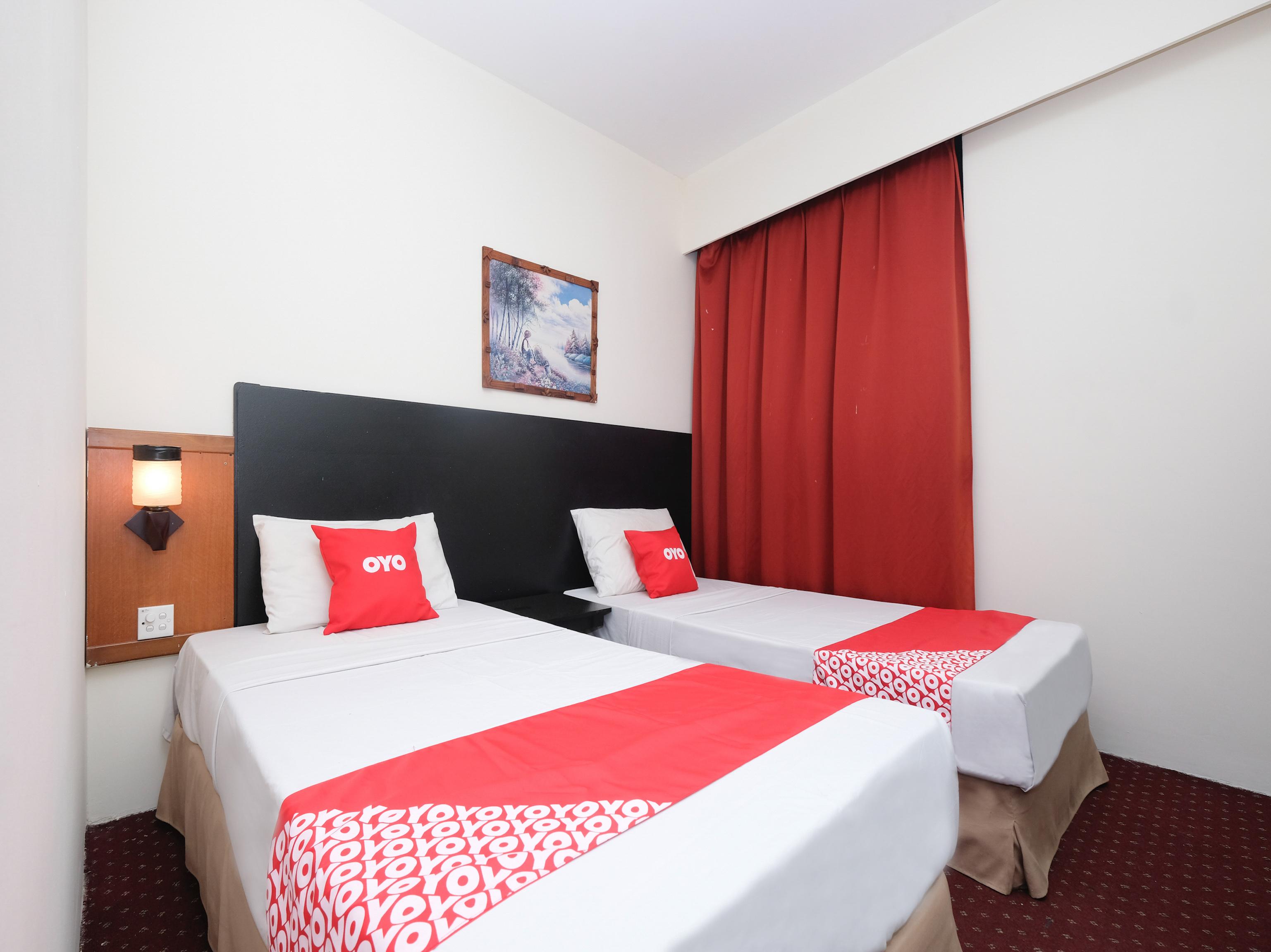 Hotel Sri Sutra - Sungai Buloh Petaling Jaya Exterior photo