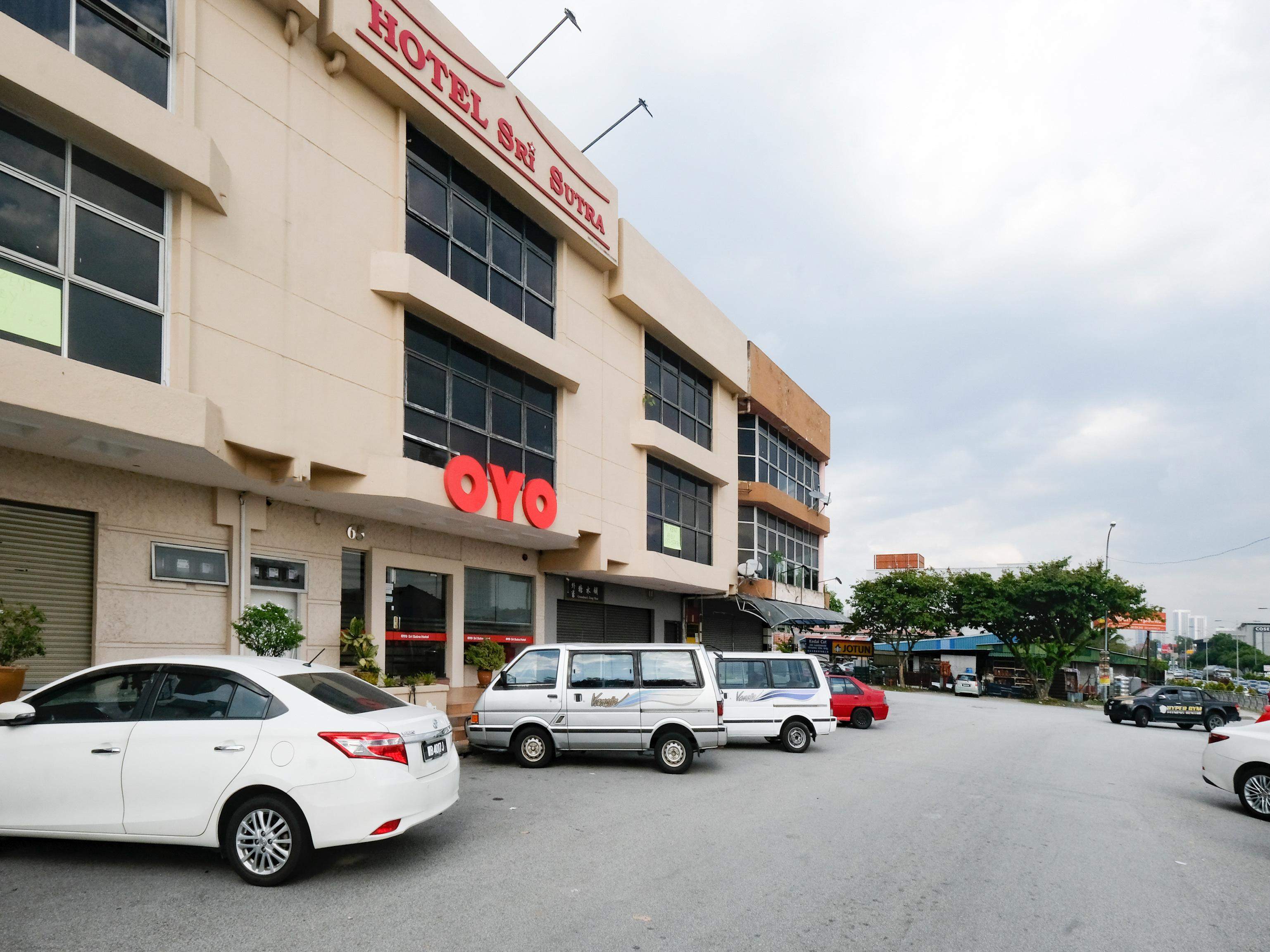 Hotel Sri Sutra - Sungai Buloh Petaling Jaya Exterior photo