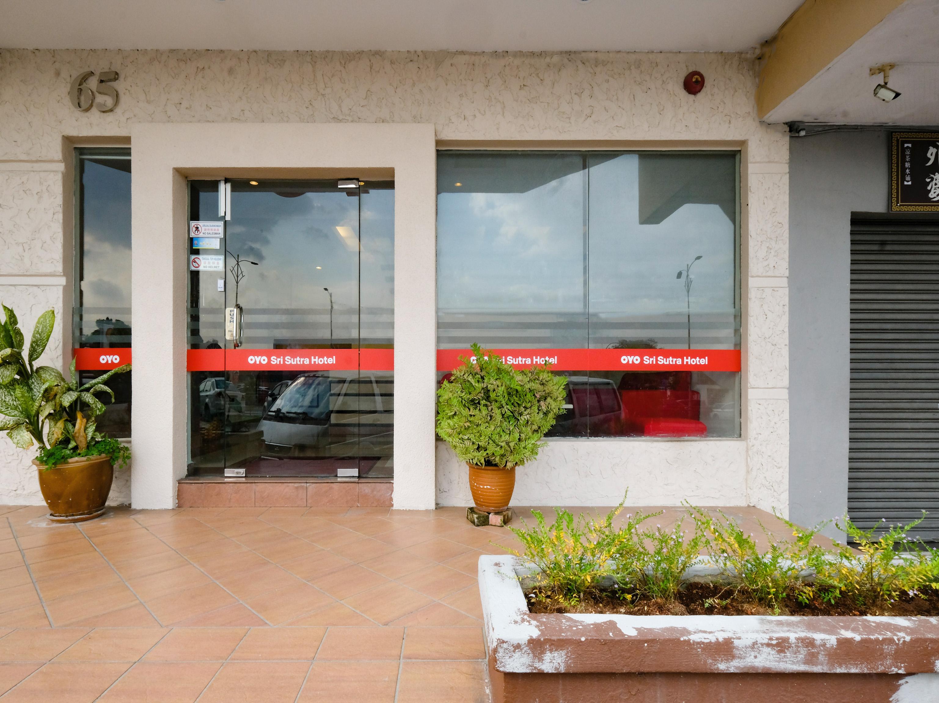 Hotel Sri Sutra - Sungai Buloh Petaling Jaya Exterior photo